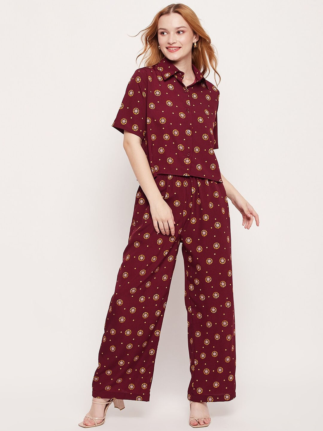 

Fashfun Printed Shirt & Trousers, Maroon