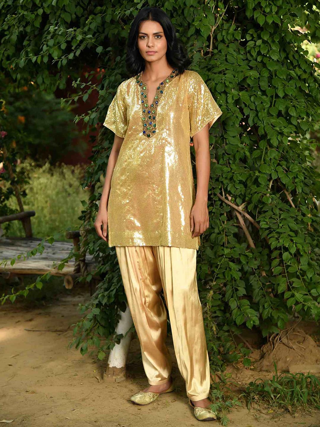 

NUHH Beads And Stones Embroidered Regular Kurti with Patiala, Gold