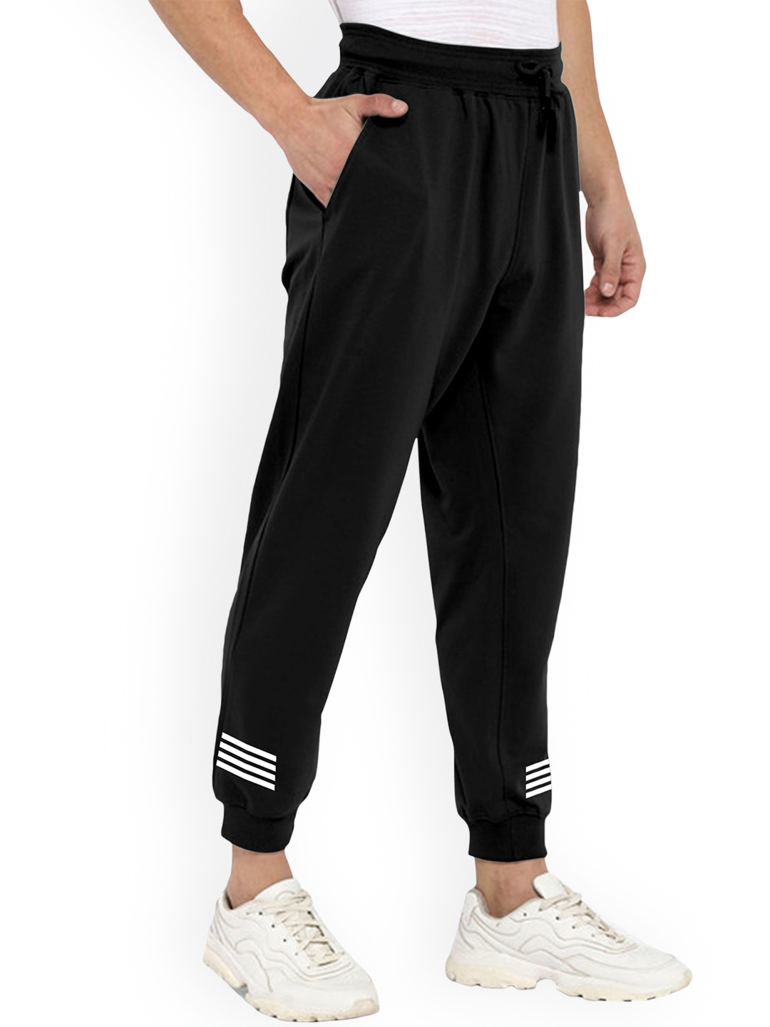 

FTX Men Regular Fit Joggers, Black