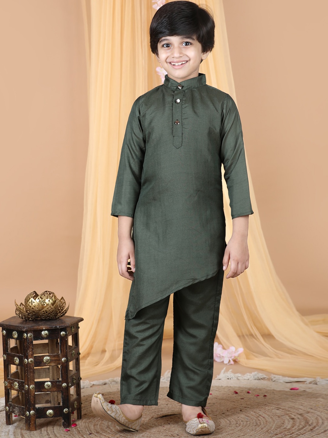 

Cutiekins Boys Band Collar Asymmetric Kurta With Pyjamas, Olive