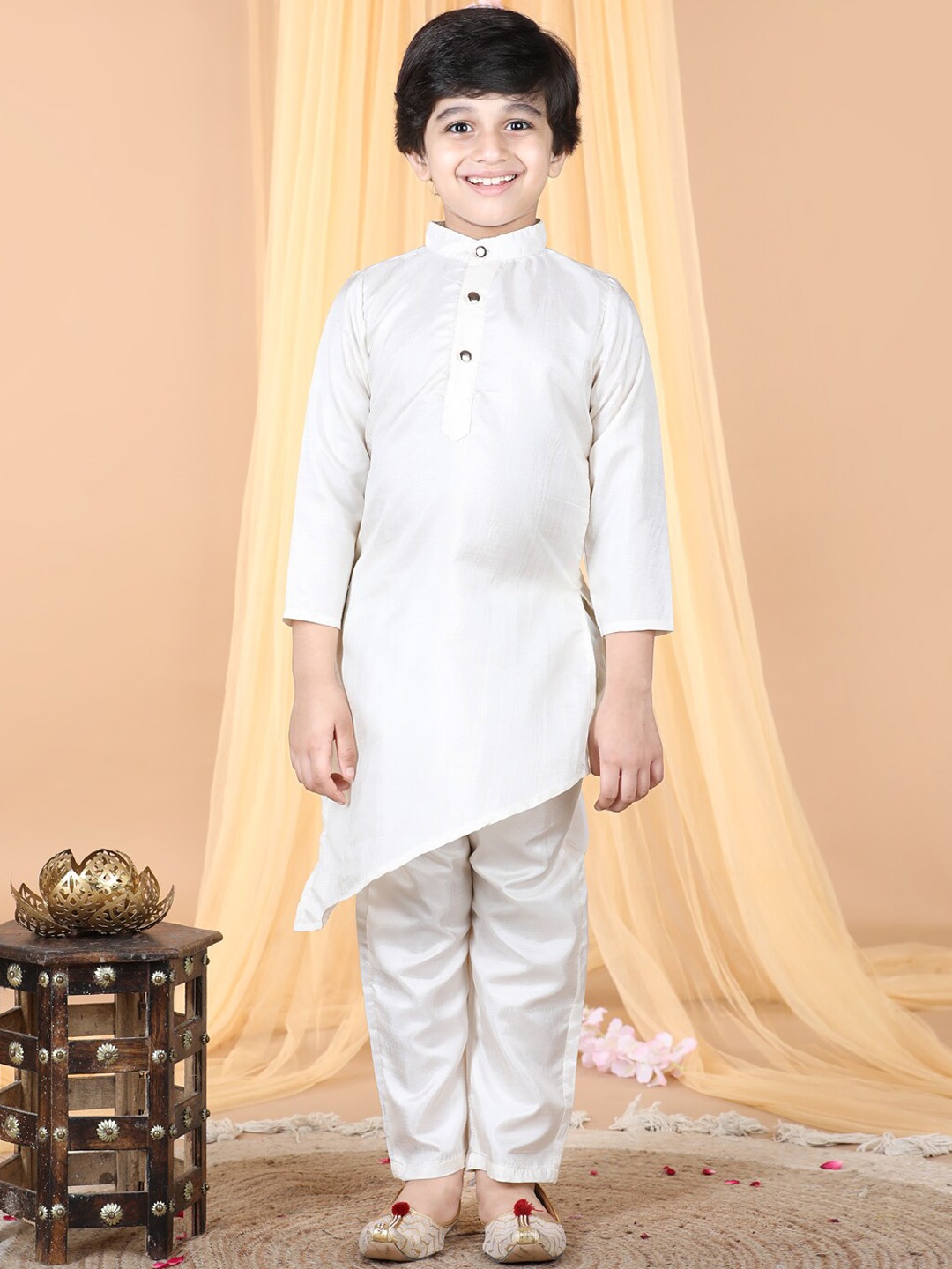 

Cutiekins Boys Band Collar Asymmetric Kurta With Pyjamas, White