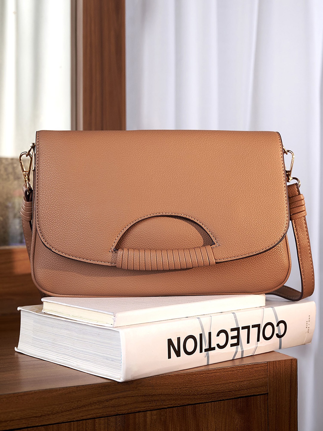 

Accessorize London Women Ema Wrap Handle Cross Body, Brown