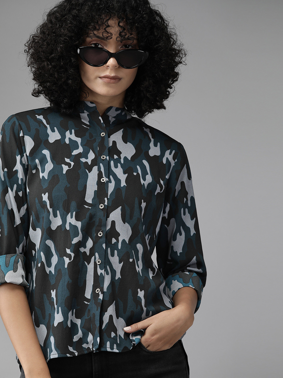 

Roadster Women Opaque Printed Casual Shirt, Teal