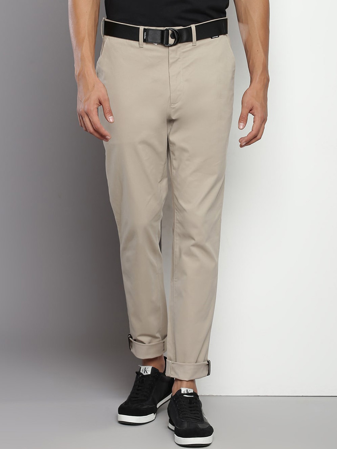 

Calvin Klein Jeans Men Slim Fit Trousers, Beige