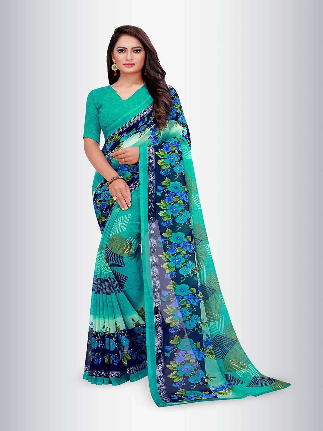 

N N ENTERPRISE Floral Printed Ikat Saree, Green