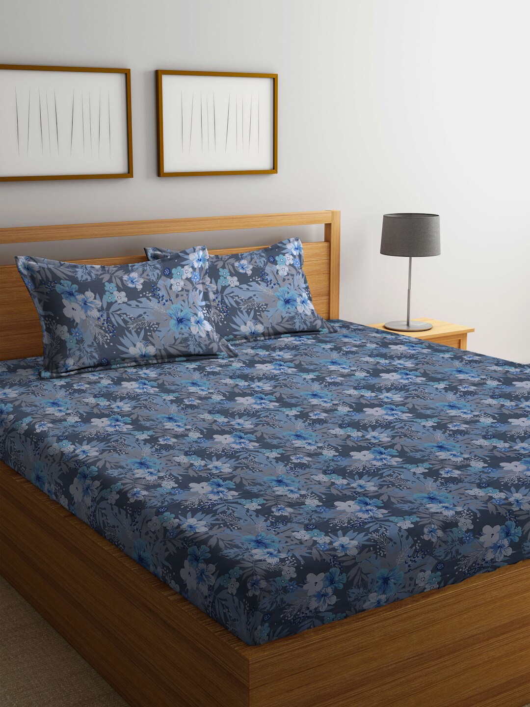 

BOMBAY DYEING Epigram Blue & Grey Floral Cotton 120 TC Queen Bedsheet With 2 Pillow Covers