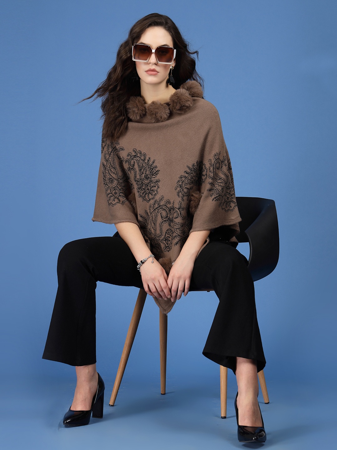 

Mafadeny Ethnic Motifs Printed Longline Poncho, Khaki