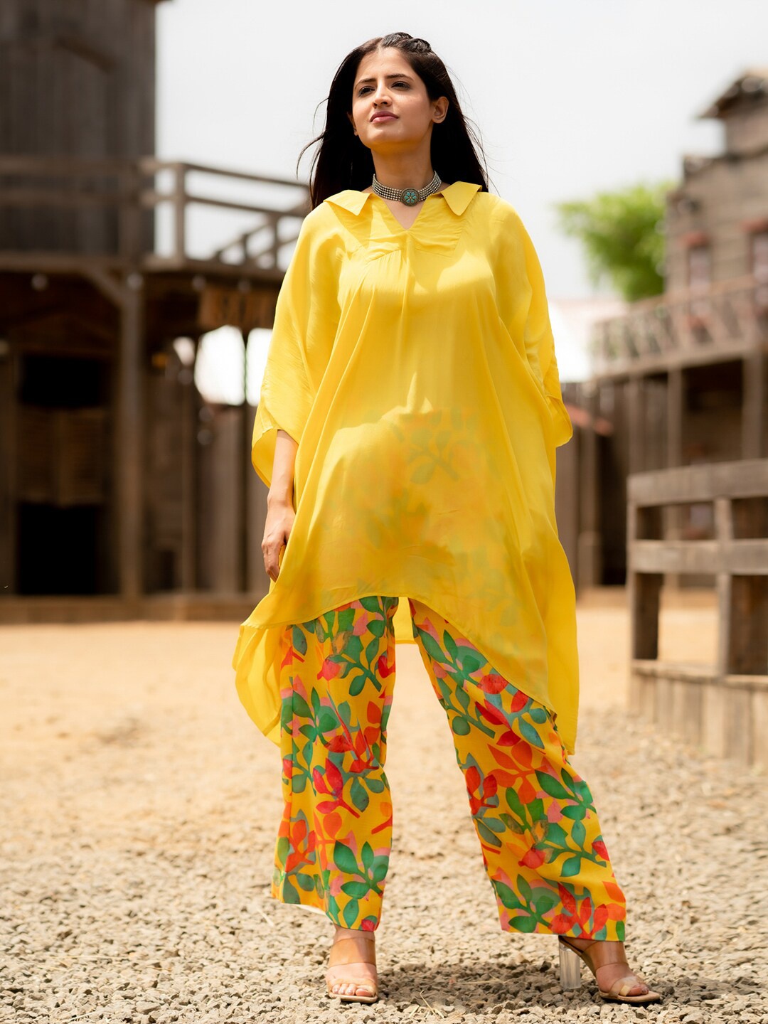 

Ambraee Kimono Sleeves Kaftan Top, Yellow