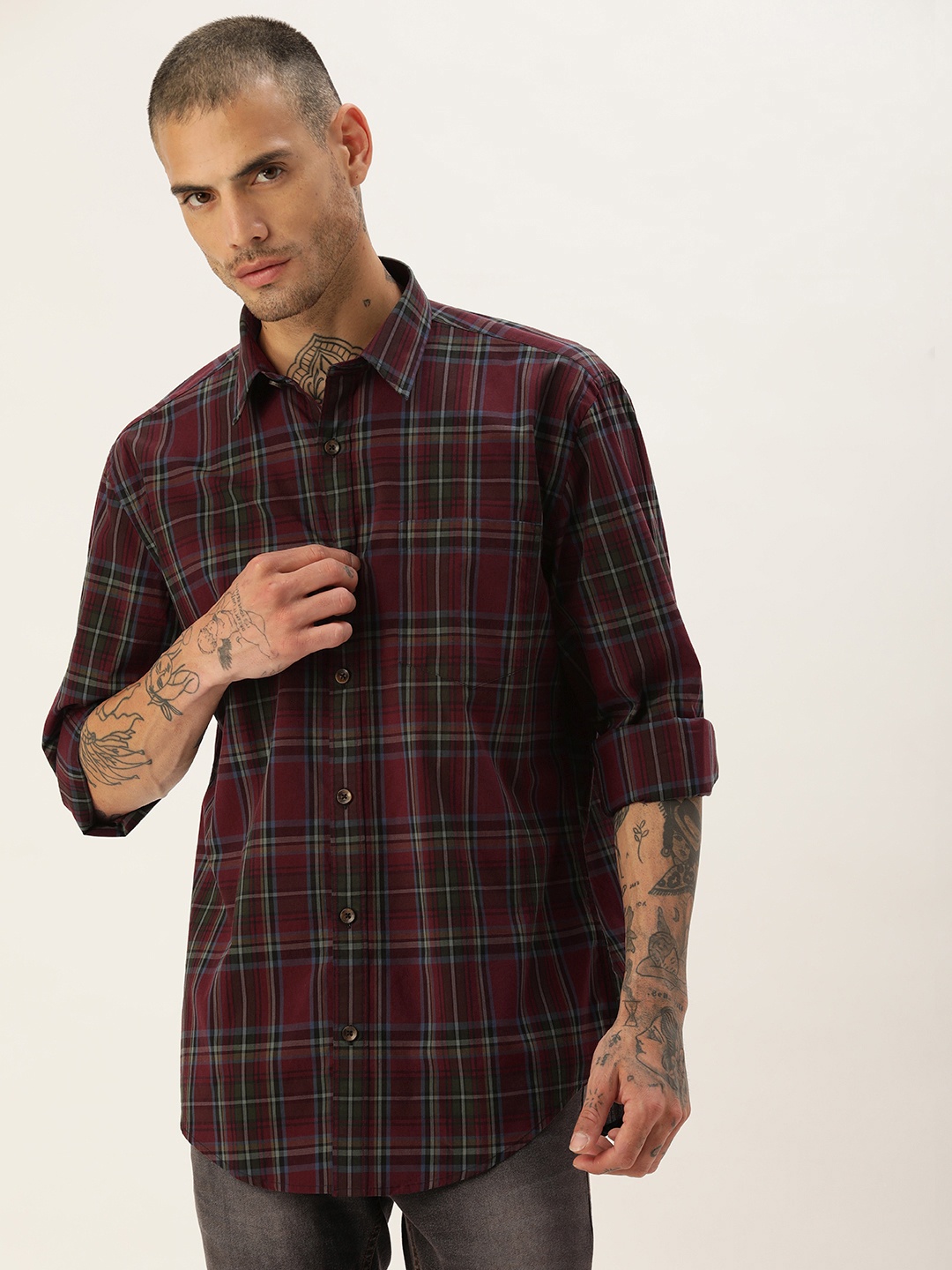 

Burnt Umber Men Classic Opaque Checked Casual Shirt, Burgundy