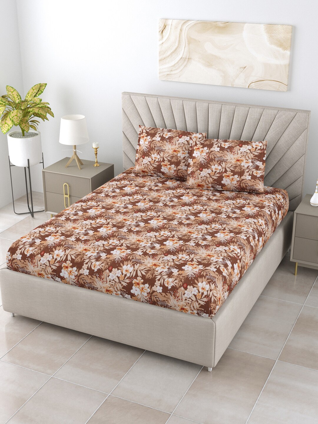 

BOMBAY DYEING Epigram Brown & Beige Floral Cotton 120 TC King Bedsheet & 2 Pillow Covers