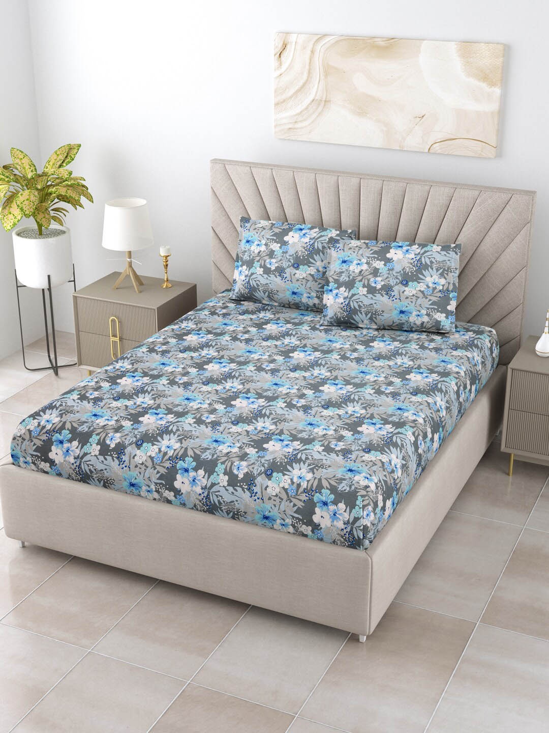 

BOMBAY DYEING Epigram Grey & Blue Floral Cotton 120 TC King Bedsheet With 2 Pillow Covers