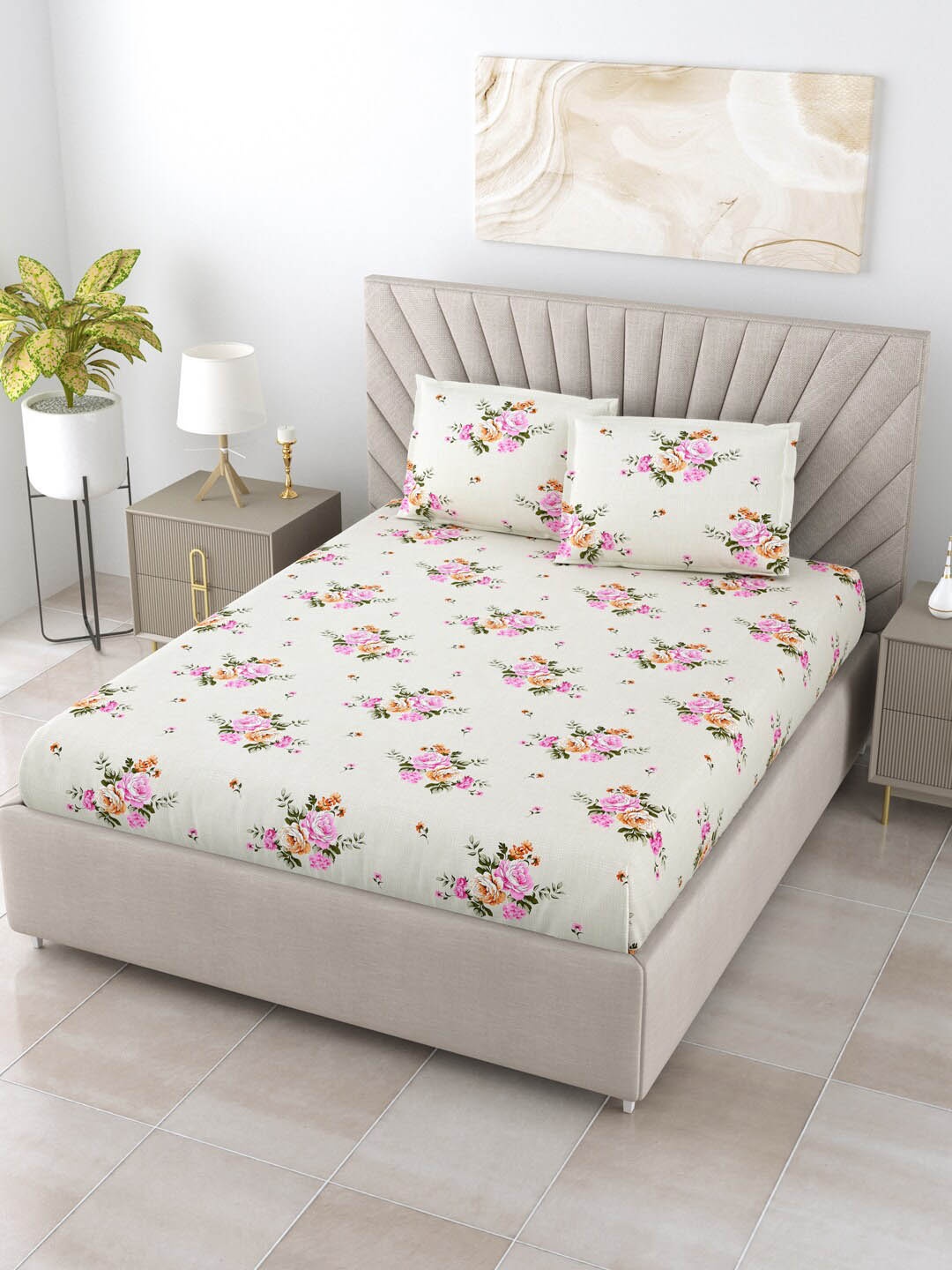 

BOMBAY DYEING Epigram Pink & White Floral Cotton 120 TC King Bedsheet With 2 Pillow Covers