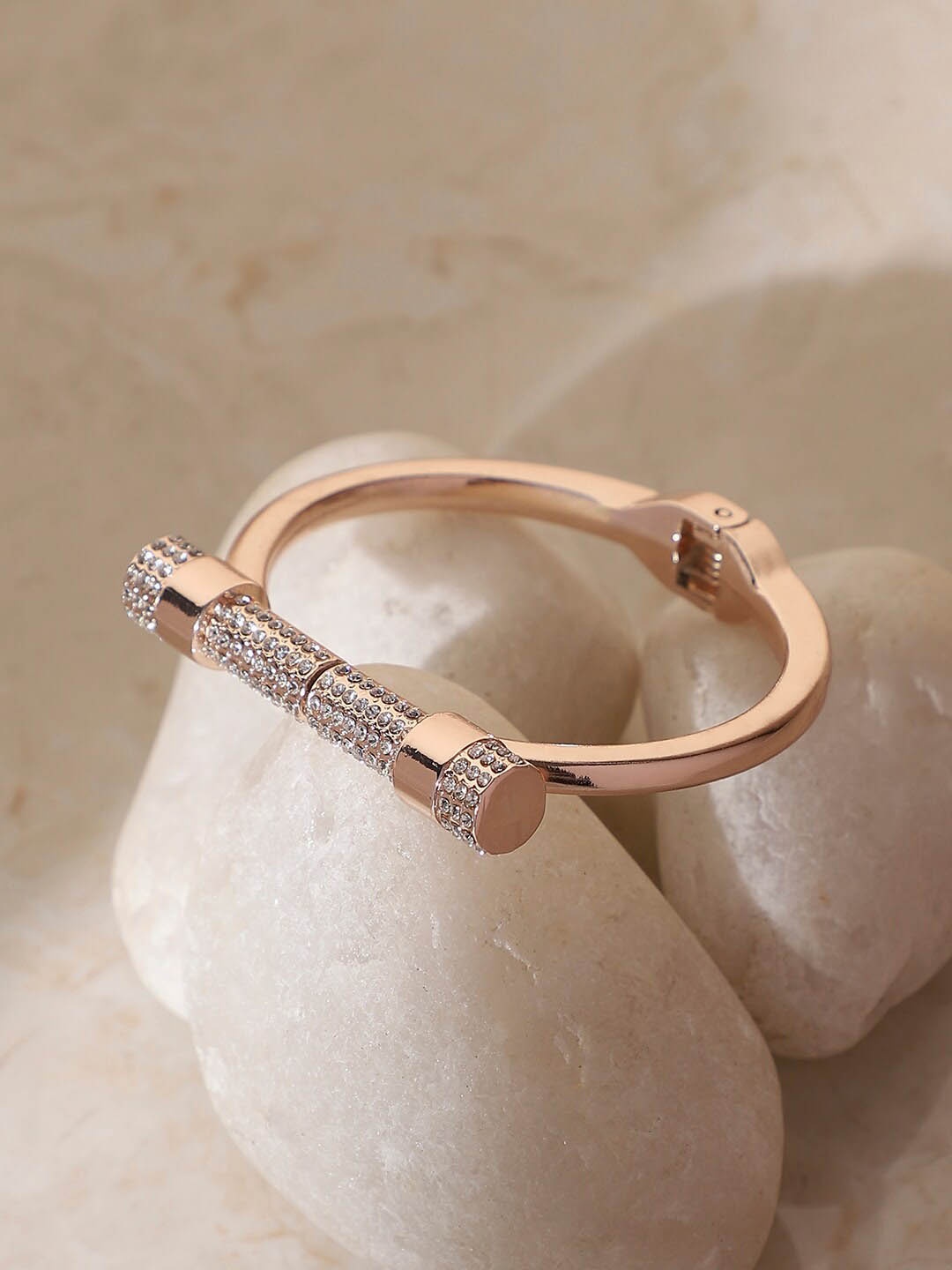 

SOHI Gold-Plated Cuff Bracelet, Rose gold