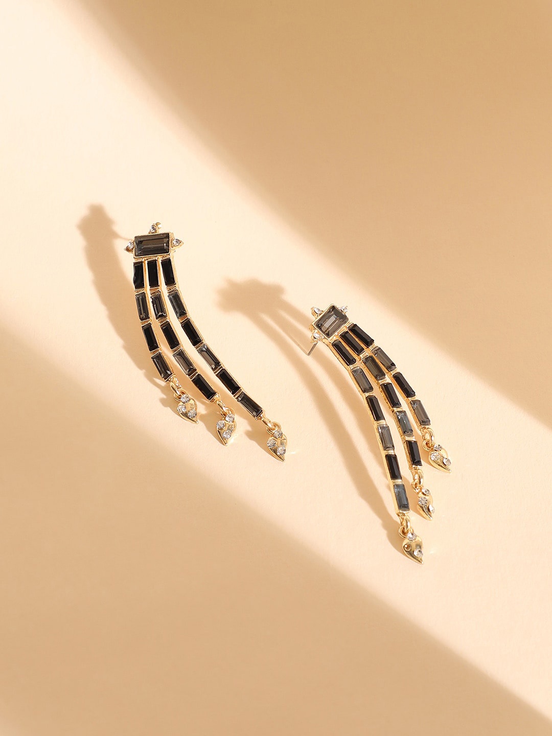 

SOHI Gold-Plated Contemporary Drop Earrings