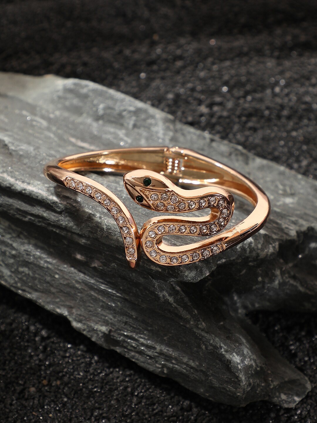 

SOHI Gold-Plated Cuff Bracelet