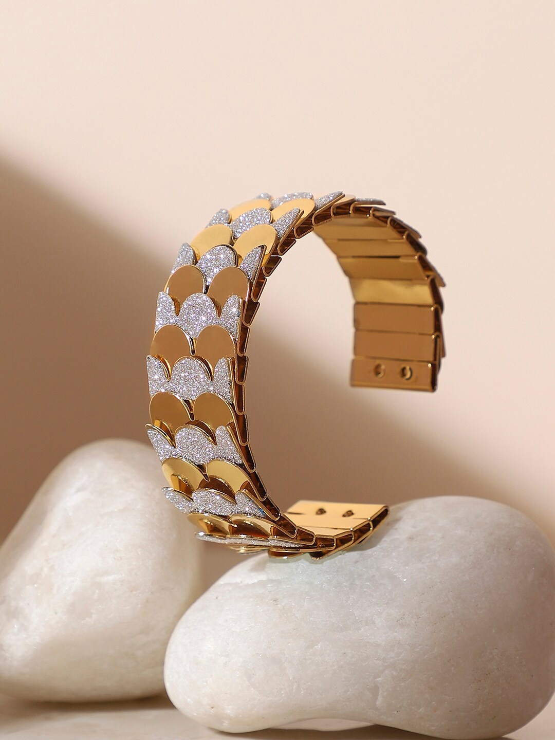 

SOHI Women Gold-Plated Cuff Bracelet