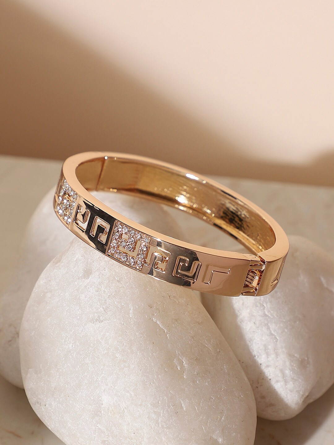 

SOHI Gold-Plated Kada Bracelet