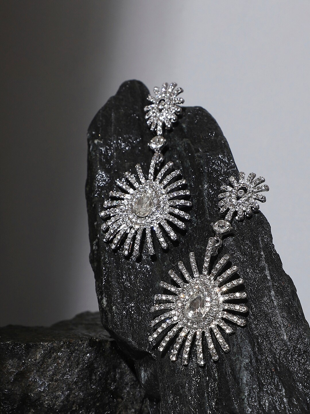 

SOHI Silver-Plated Drop Earrings