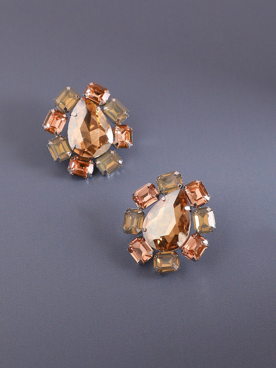 

SOHI Silver-Plated Contemporary Studs Earrings, Gold