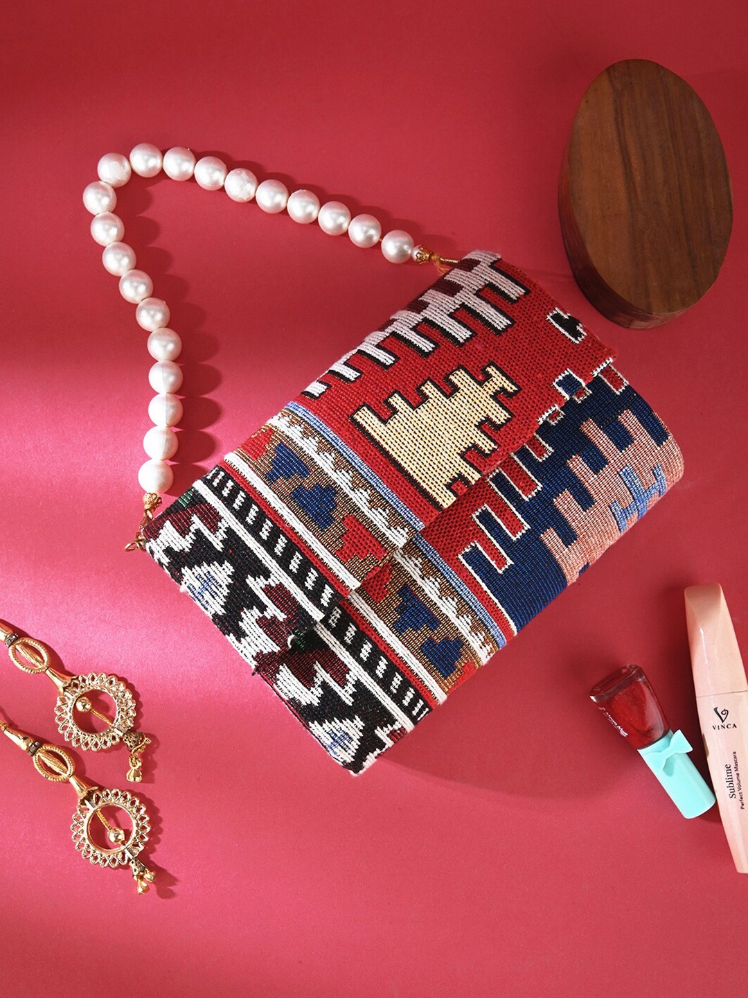 

gaura pakhi Printed Purse Clutch, Red