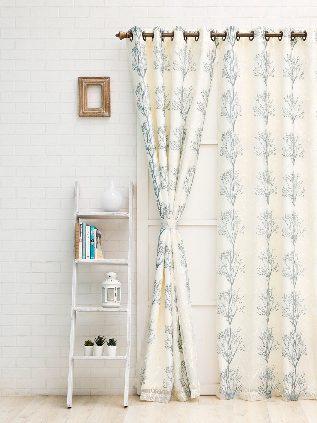 

Ariana Turquoise Blue & White Floral Black Out Long Door Curtain