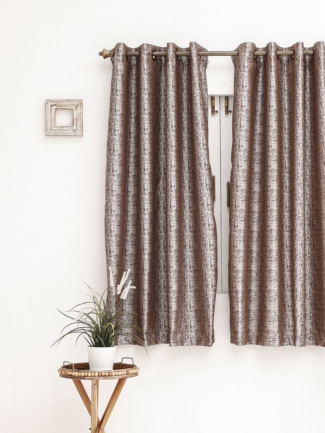 

Ariana Brown & White Abstract Room Darkening Window Curtain