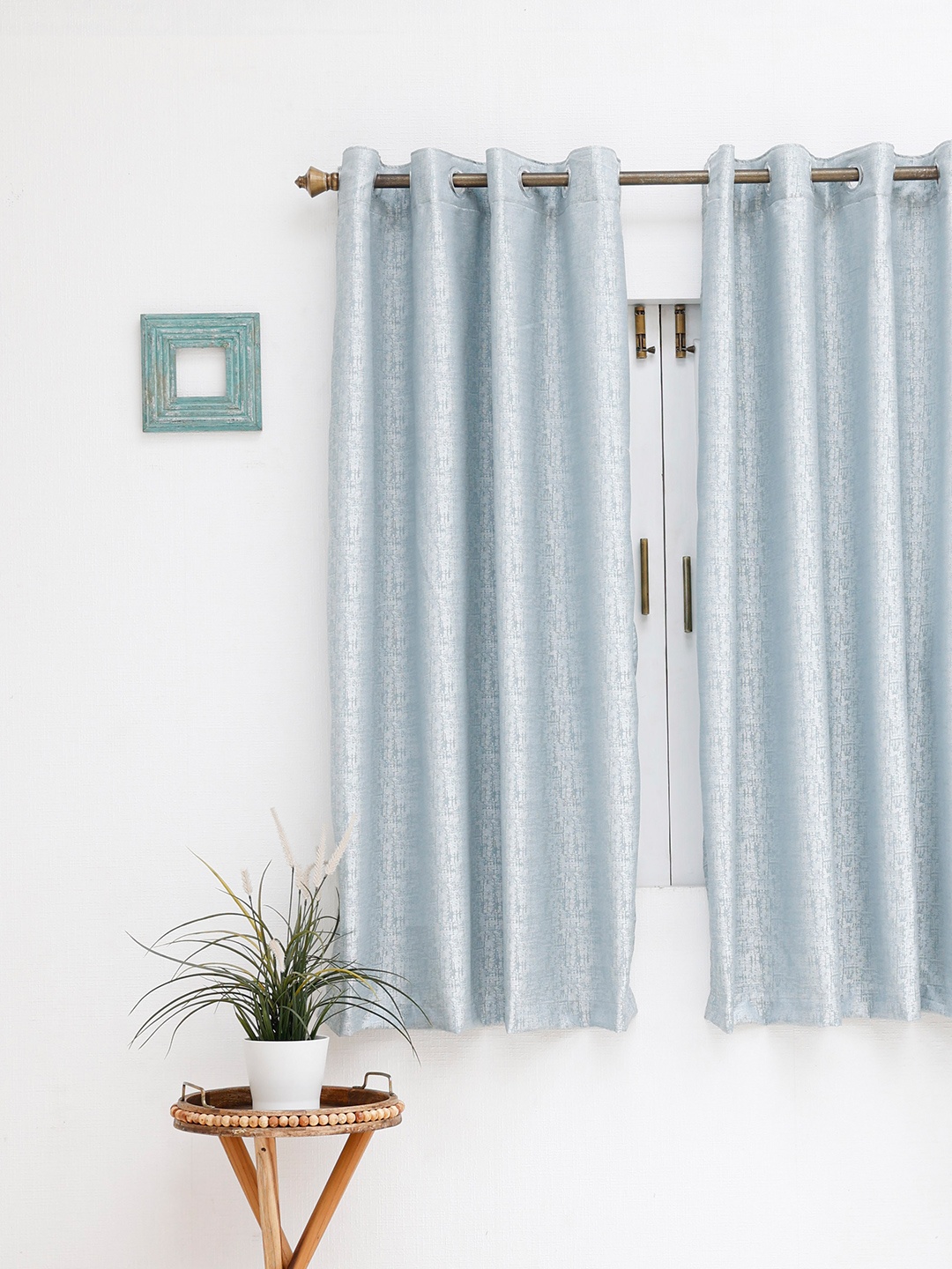 

Ariana Grey Room Darkening Window Curtain