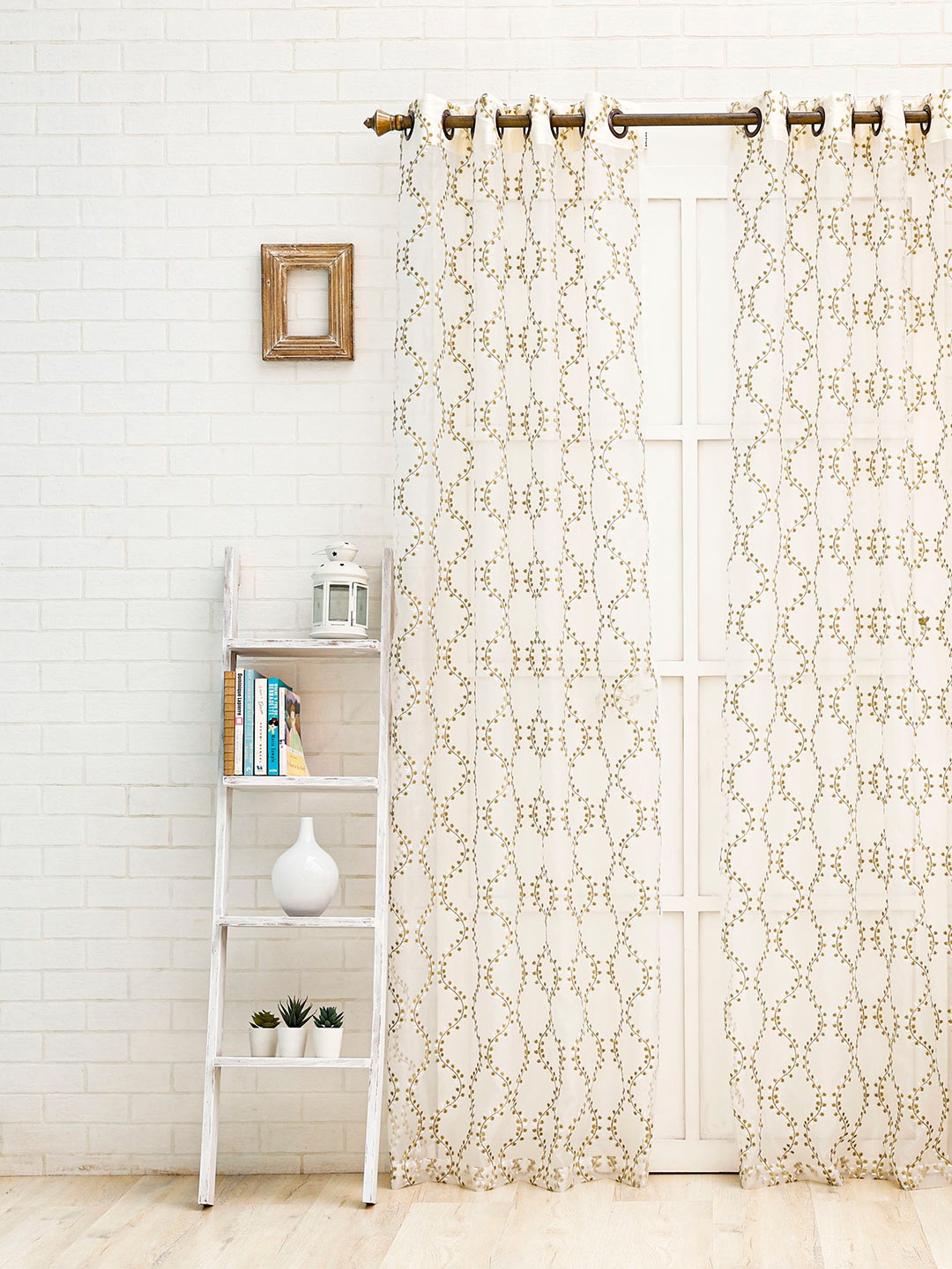 

Ariana Green & White Floral Sheer Door Curtain