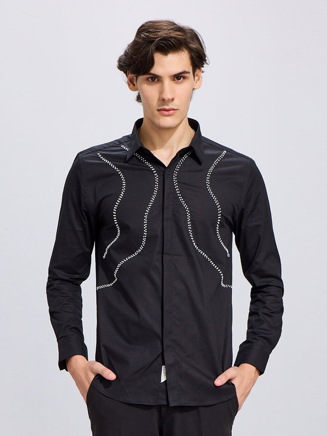 

Snitch Classic Abstract Printed Casual Shirt, Black