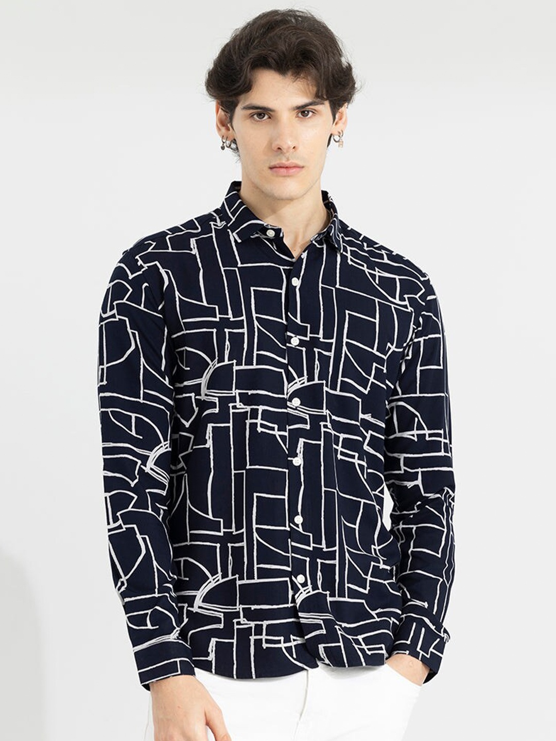 

Snitch Classic Abstract Printed Casual Shirt, White