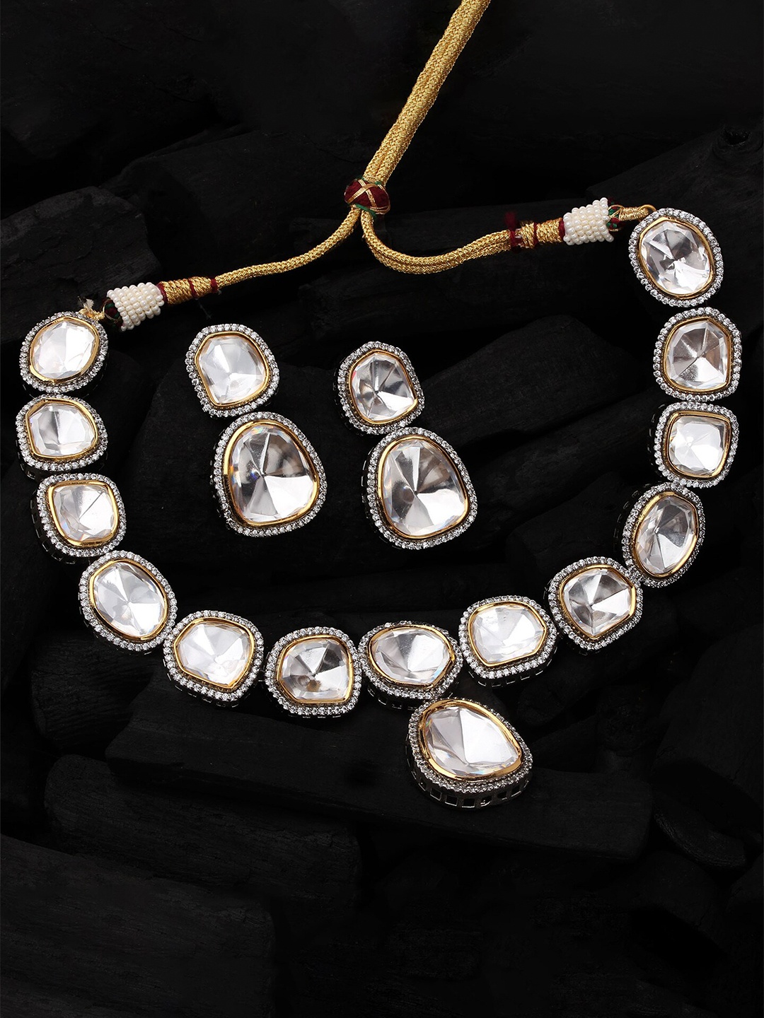 

Mirana Rhodium-Plated Necklace With Earrings, Silver