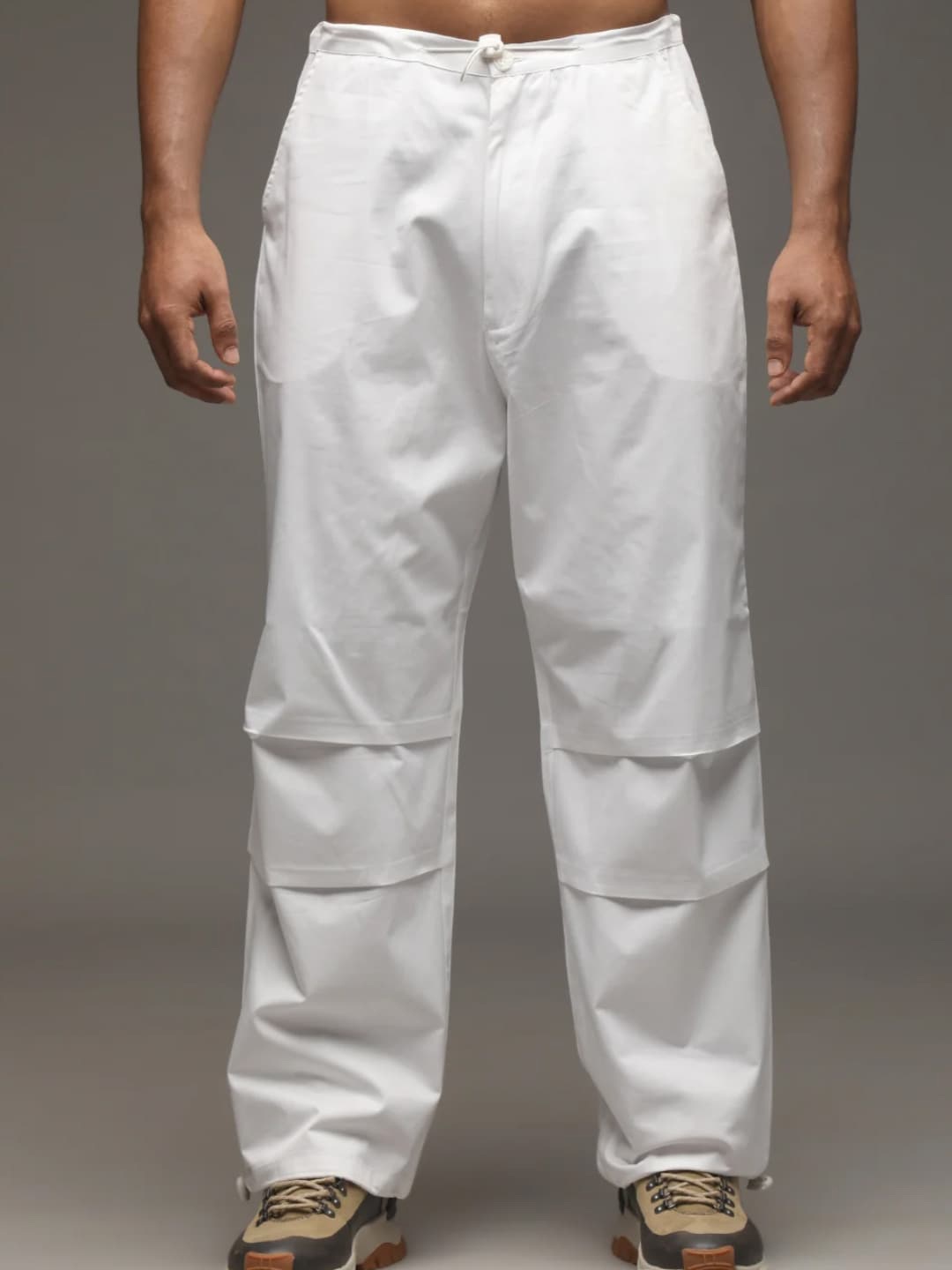 

Bonkers Corner Men Loose Fit Trousers, White