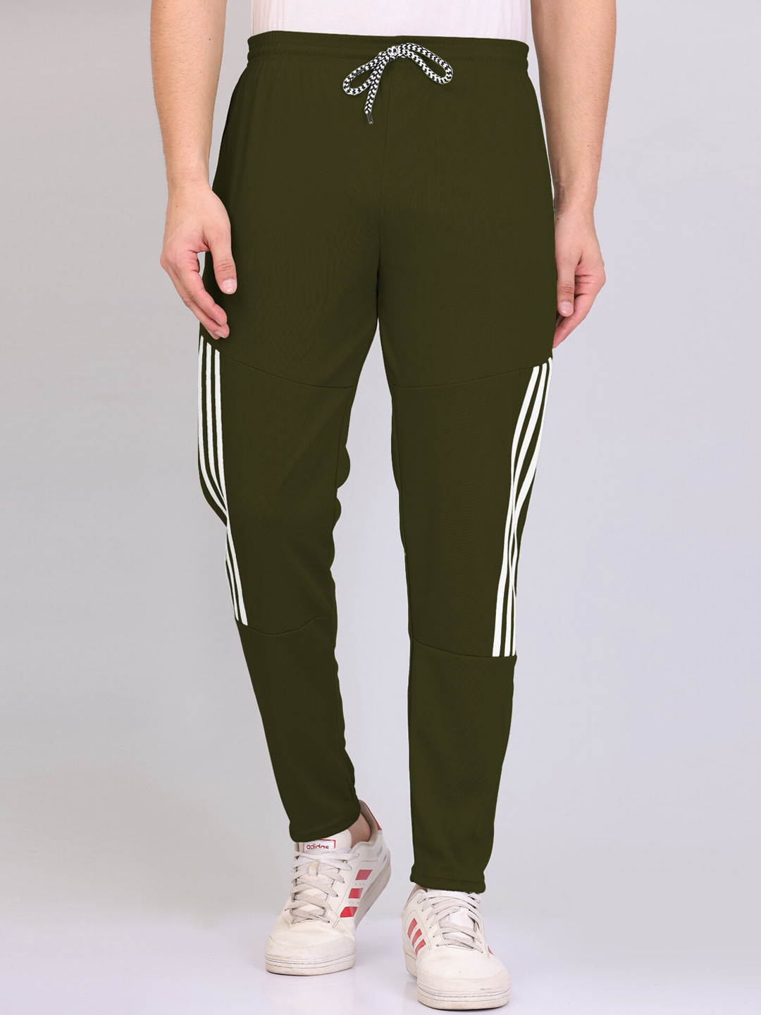 

Wuxi Men Striped Straight Fit Sports Track Pants, Olive
