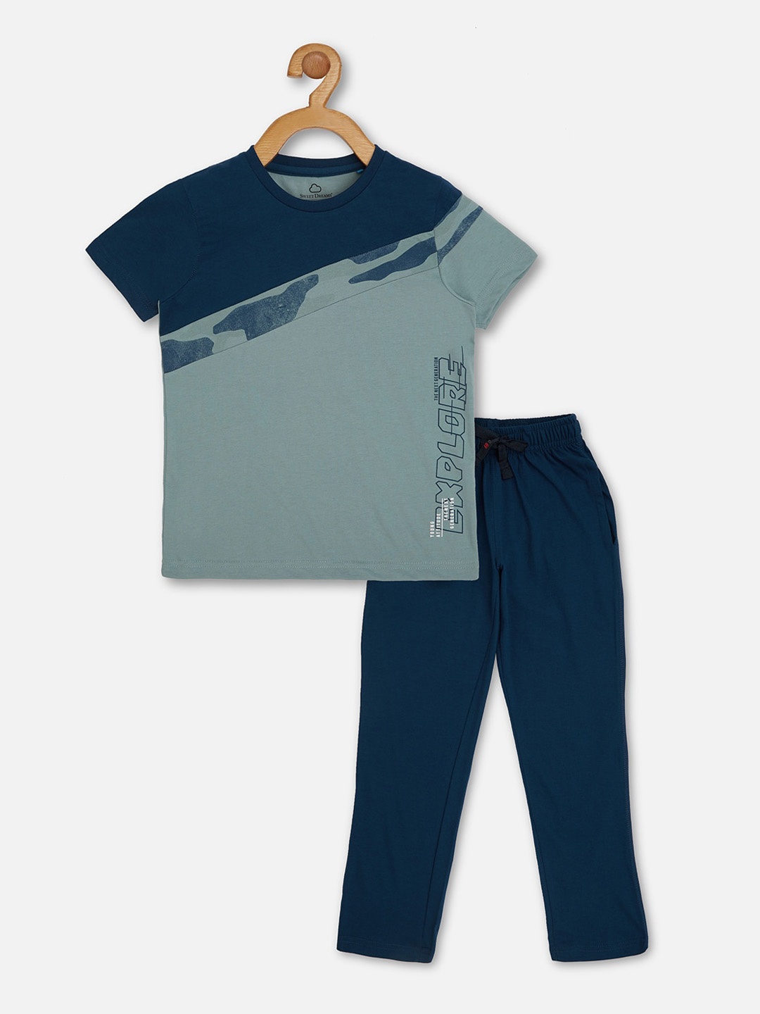 

Sweet Dreams Green Boys Colourblocked Night suit