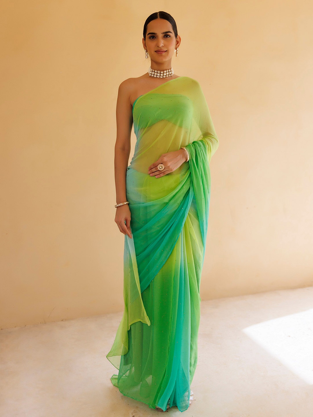 

Geroo Jaipur Ombre Dyed Mukaish Poly Chiffon Saree, Green