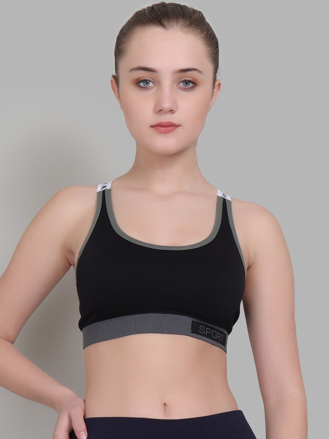 

Lebami Lightly Padded Full Coverage All Day Comfort Dry-Fit Sports Bra, Black