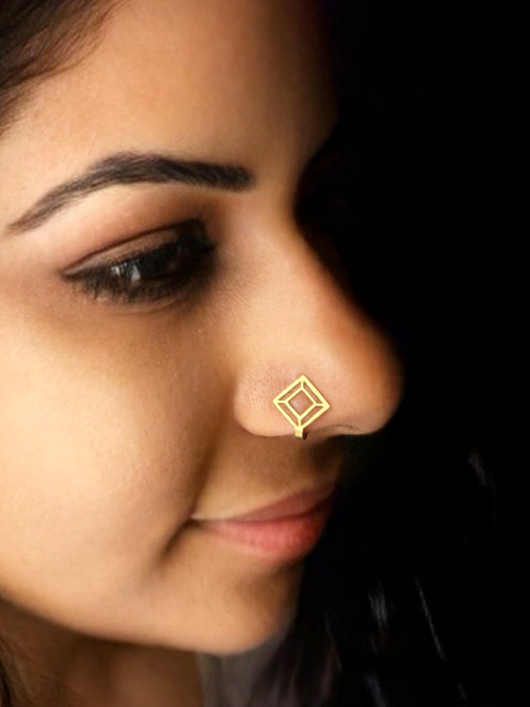 

Goldnera Line Art Charm Brass Nosepin, Gold