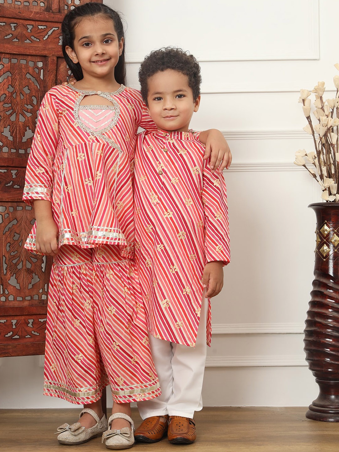 

Readiprint Boys Striped Pure Cotton Kurta With Pyjamas, Maroon