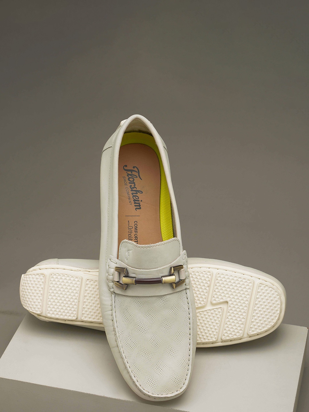 

Florsheim Men Textured Leather Comfort Insole Horsebit Loafers, White