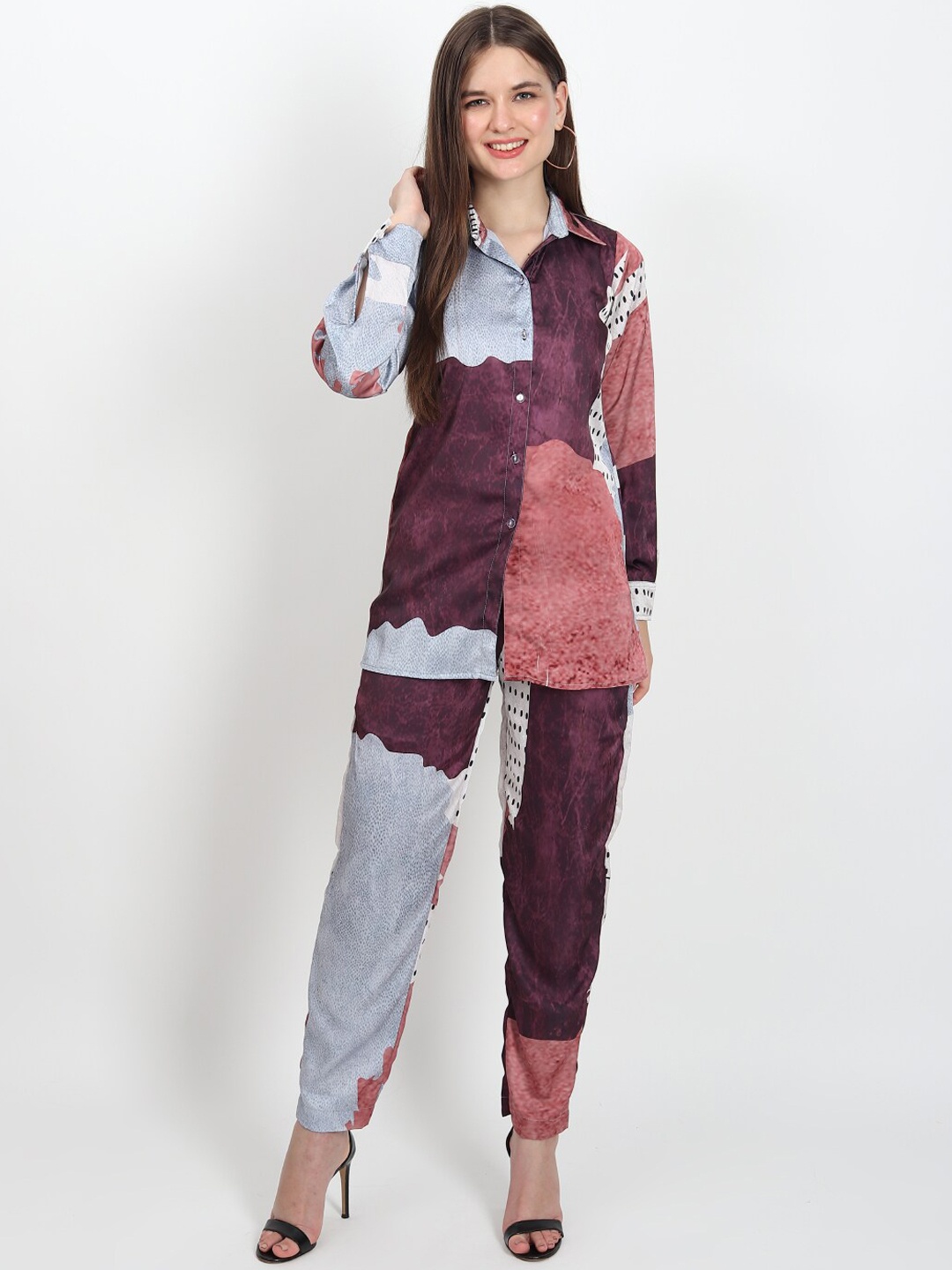 

ISAM Printed Shirt & Trousers, Grey