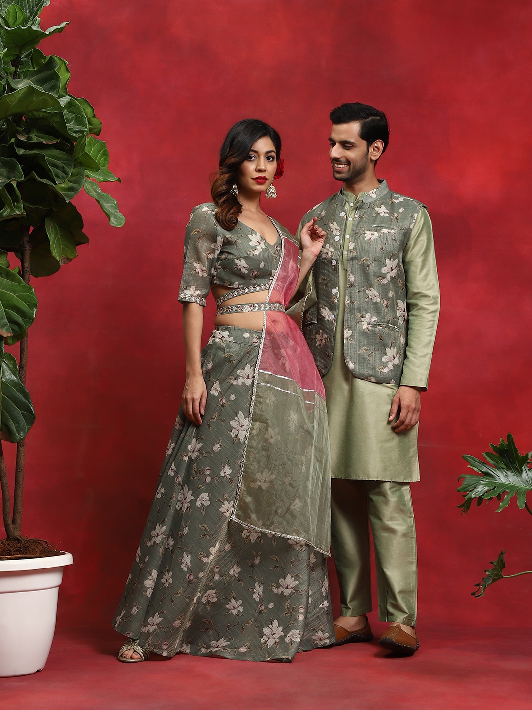 

AKS Floral Printed Ready to Wear Lehenga & Blouse With Dupatta, Green