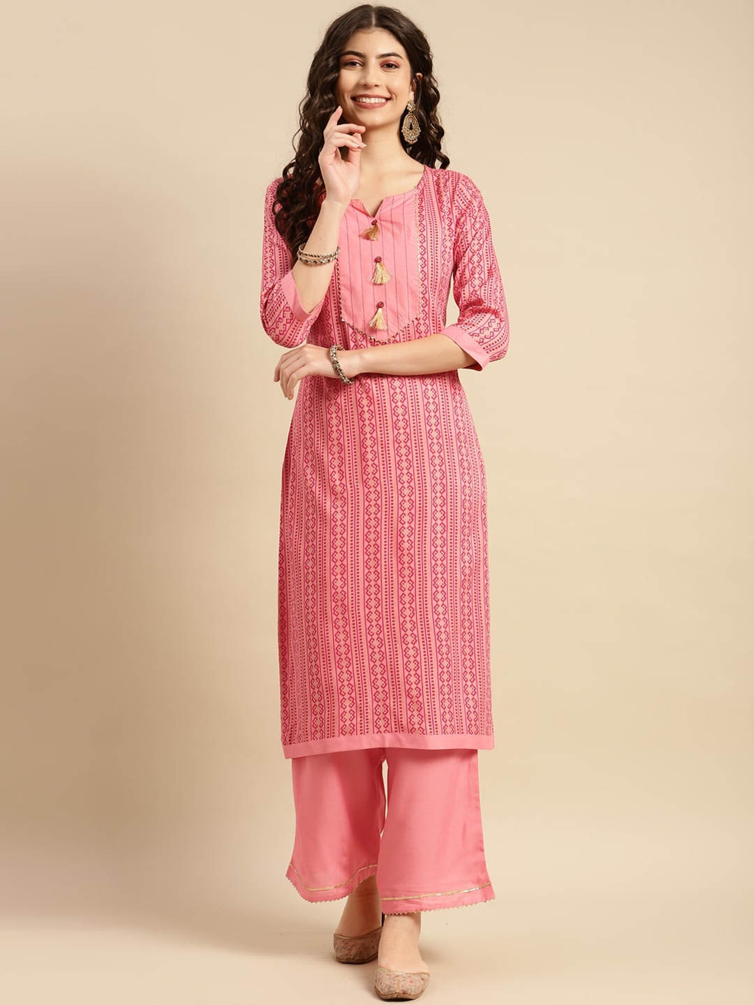 

Rangita Ethnic Motifs Printed Round Neck Regular Kurta with Palazzos, Peach