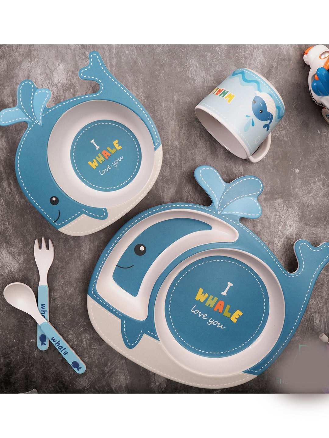 

THE BAMBOO CO Kids Blue & White 5 Pieces Printed Bamboo Glossy Dinner Set