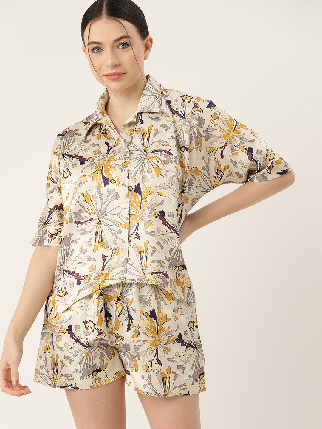 

ETC Women Floral Printed Satin Night suit, Mustard