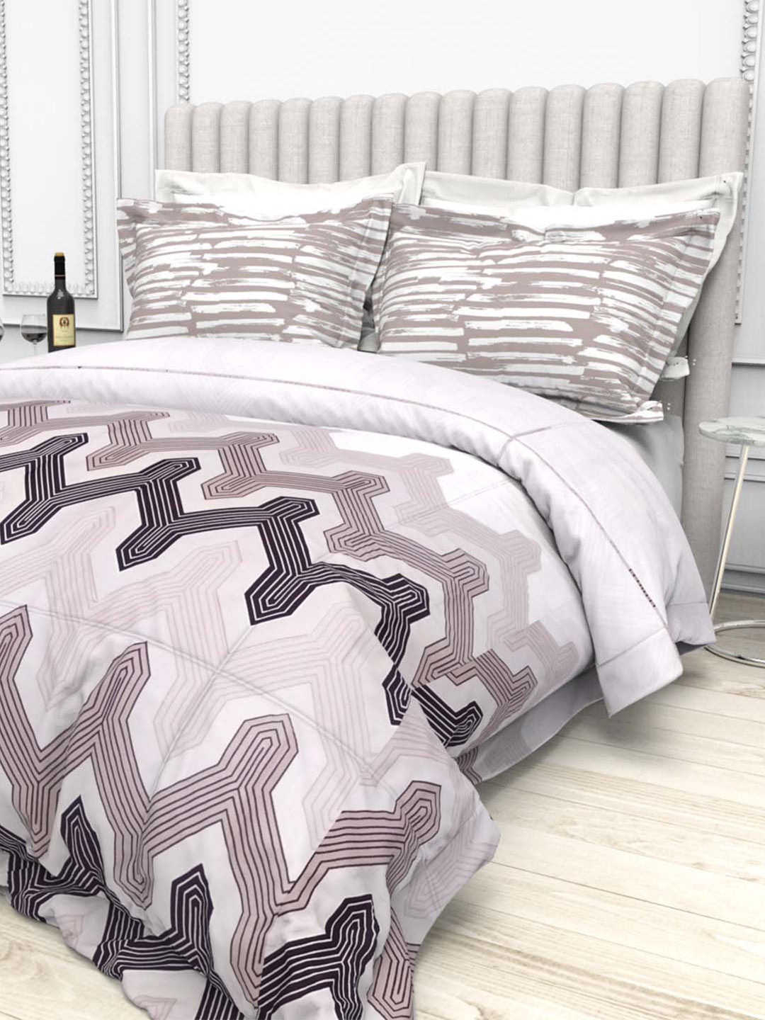 

THE WHITE MOSS Bed In A Bag Grey Abstract Printed Pure Cotton 220 TC Queen Bedsheet Set