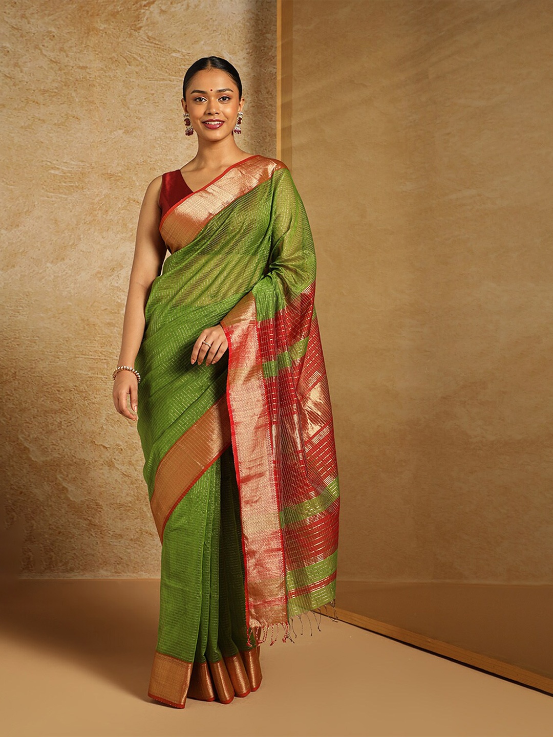 

Taneira Woven Design Zari Maheshwari Saree, Green