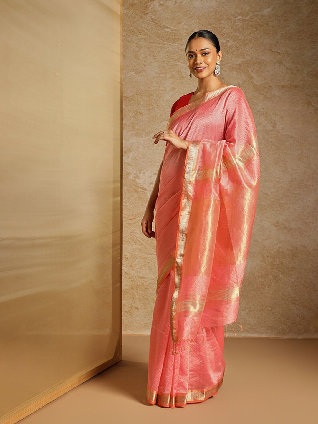 

Taneira Striped Woven Design Zari Maheshwari Saree, Pink