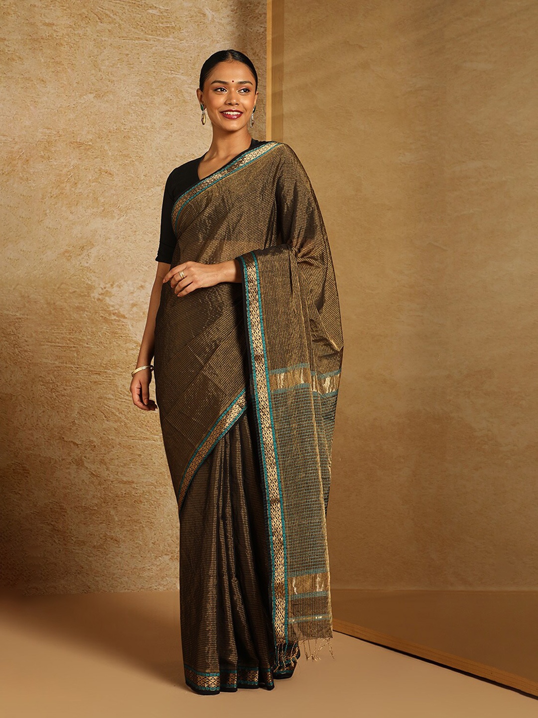 

Taneira Woven Design Zari Tissue Maheshwari Saree, Black