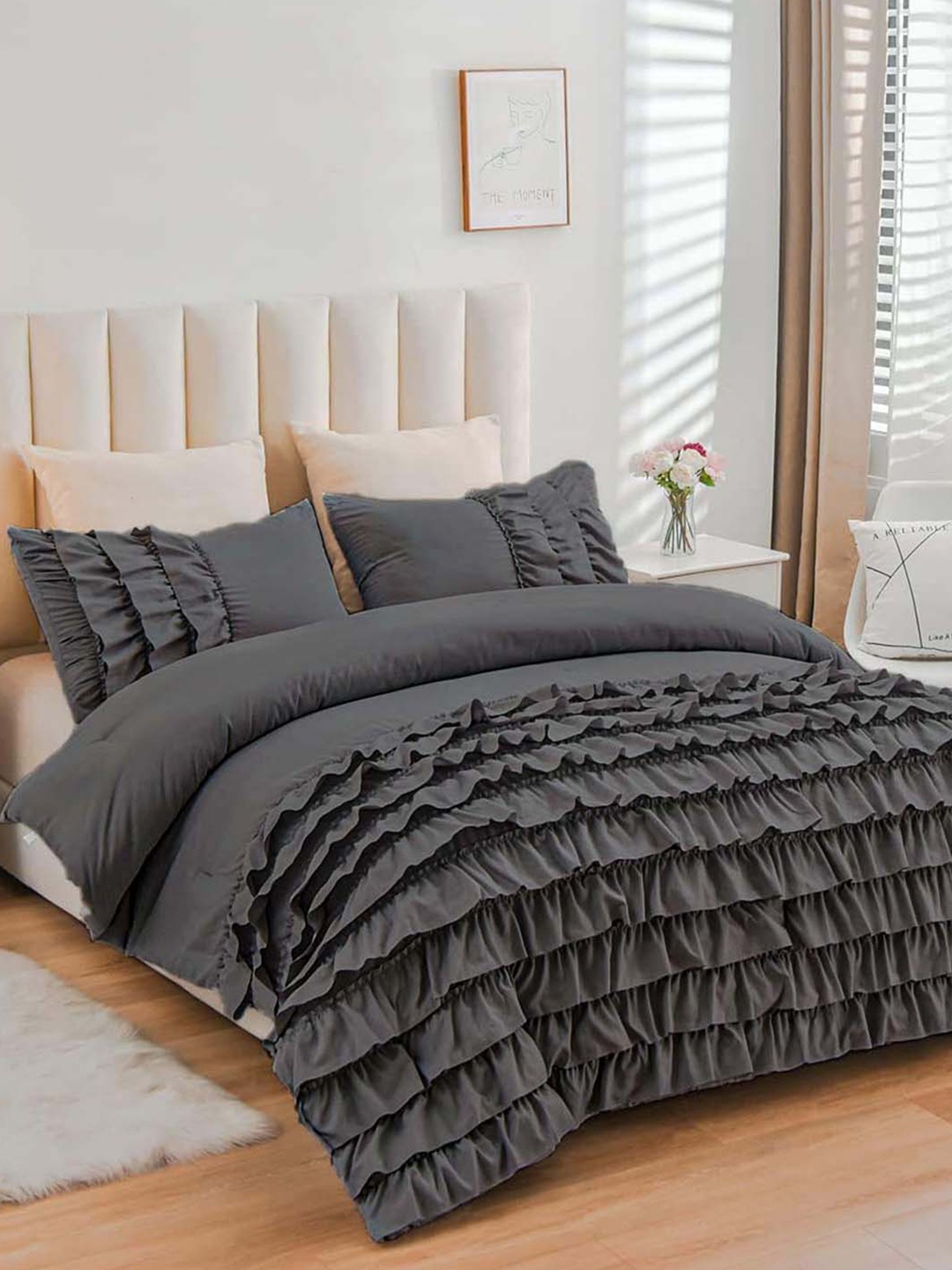 

THE WHITE MOSS Charcoal Microfiber Heavy Winter 150 GSM Single Bed Comforter Set