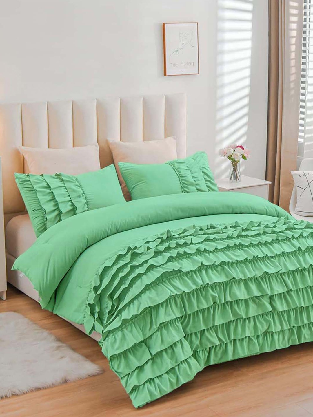 

THE WHITE MOSS River Ruffles Green Microfiber 300 GSM Double Bed Comforter Set